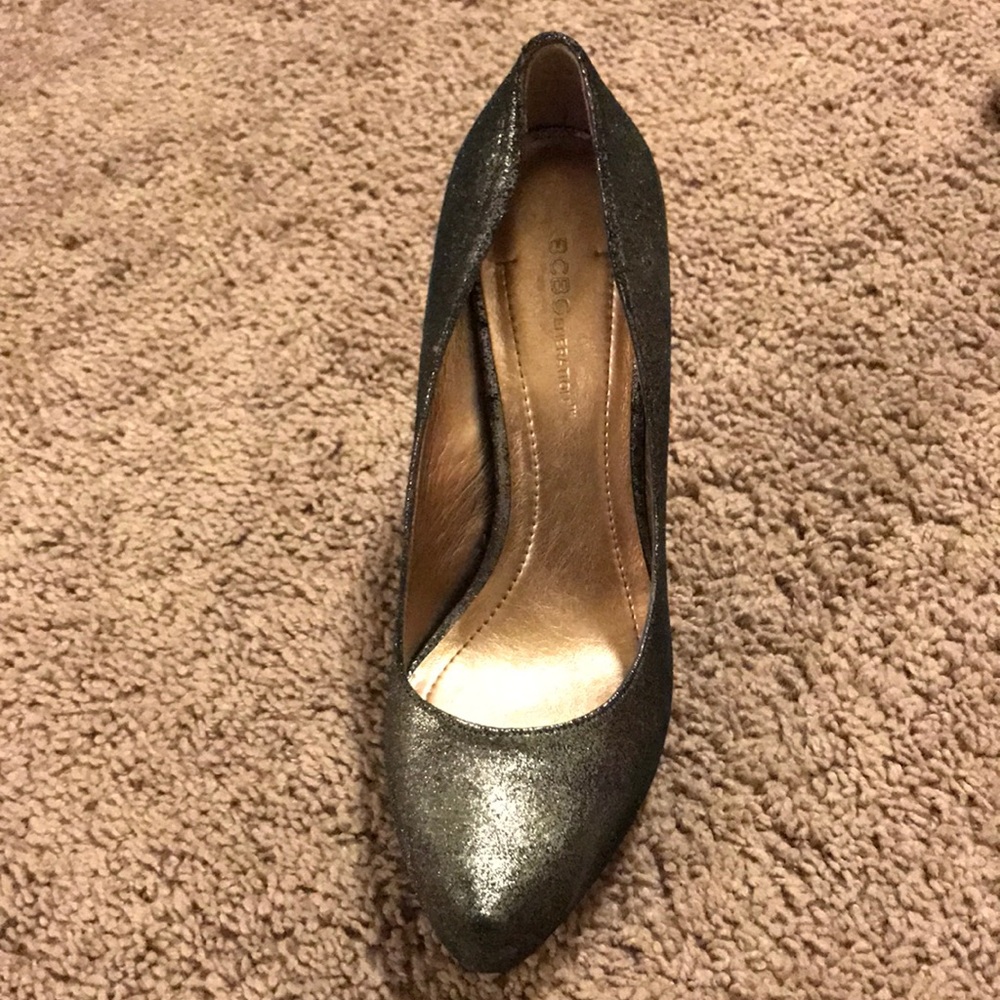 BCBGeneration gunmetal/metallic suede pump - Picture 2 of 5